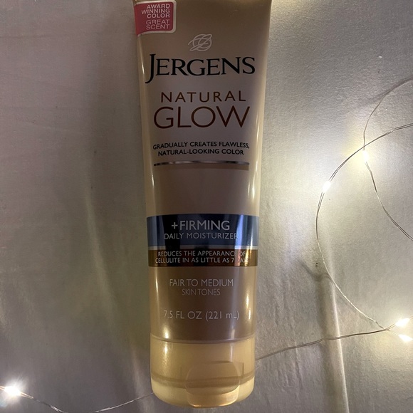 Jergens Other - Jergens Natural Glow